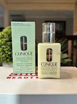 Clinique Dramatically Different Moisturizing Gel with Pump - 125ml for Oily/Combination Skin
