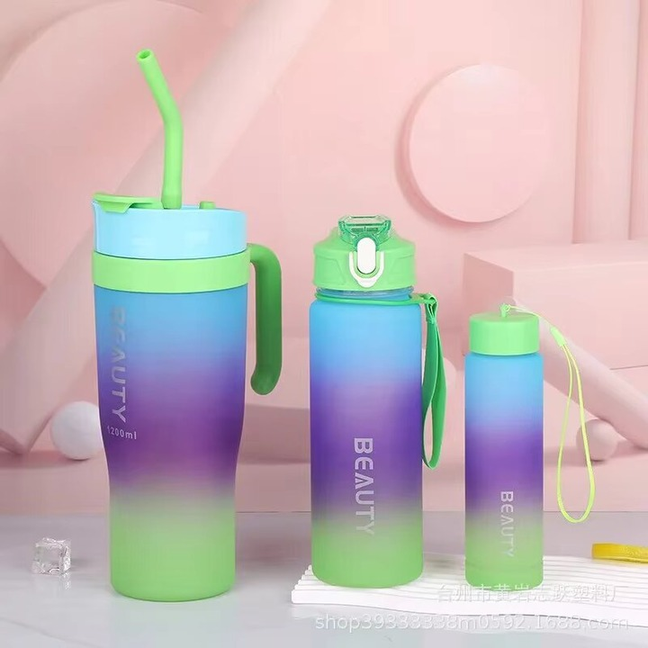 Beauty Gradient Insulated Water Bottle with Straw - Multiple Colors