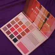 BEAUTYFACED DISCOVER ME Eyeshadow Palette - All-in-One Makeup Kit with Eyeshadows, Blushes & Highlighters