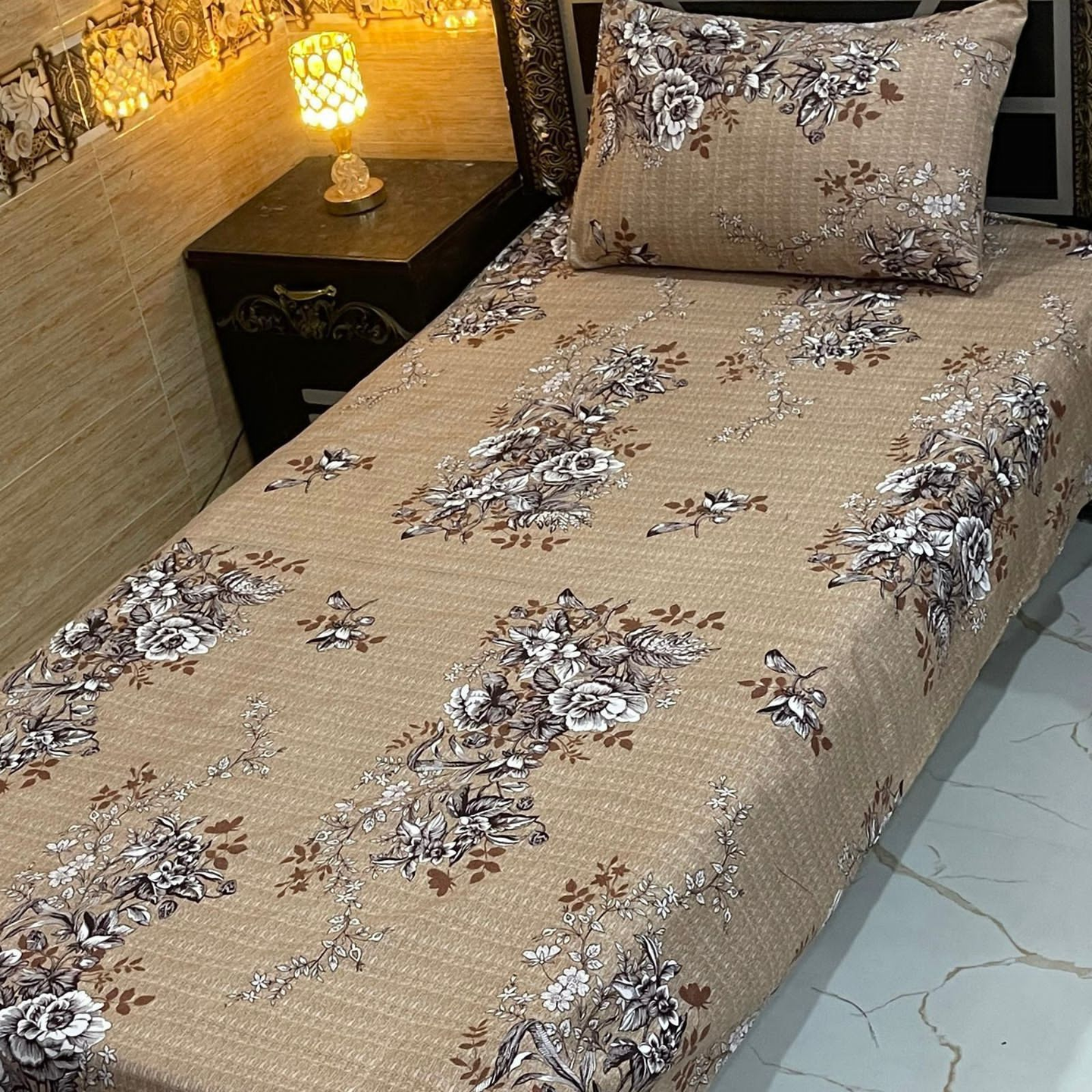 Elegant Beige & Brown Floral 4Pc Crystal Cotton Bedsheet – Classic & Cozy